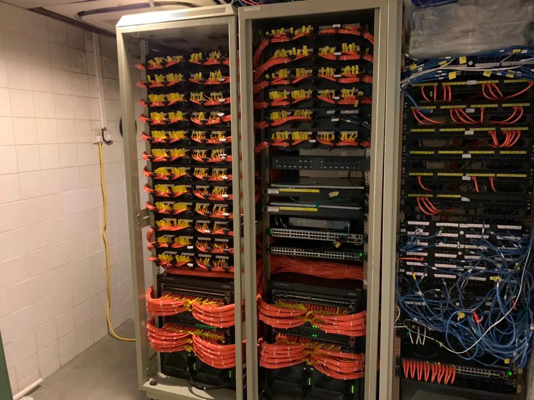 智能化弱電工程 機柜線纜整理,效果圖