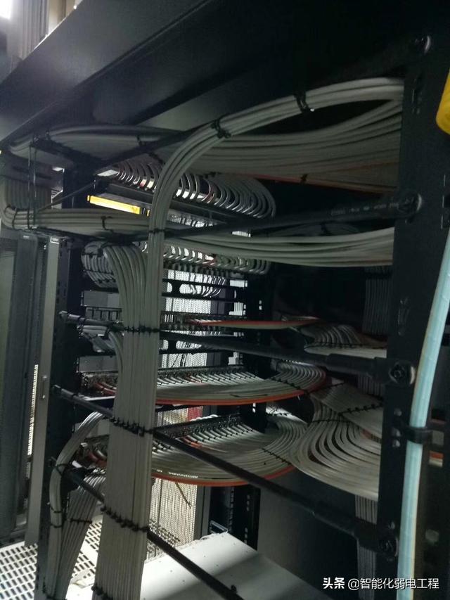 智能化弱電工程機房建設施工案例圖片分享,施工隊伍參考學習模板