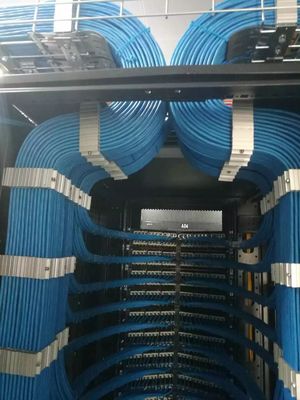 分享弱電數據中心工程項目的現場施工圖片