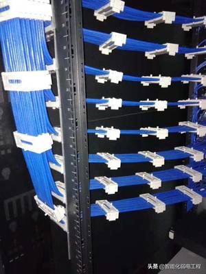 智能化弱電工程機柜理線細節圖片展示